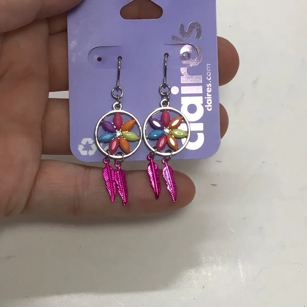 (3) Claire’s Boho Small Dangle Earrings-L20